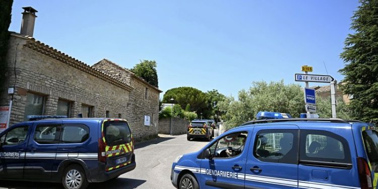 Bride shot dead at wedding party in French village