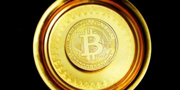 Crypto Market Recap: Bitcoin Hashrate Drops, Coinbase Shares Hit New All-time High