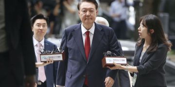 South Korea’s former President Yoon Suk Yeol back in custody over insurrection probe