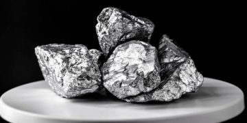 4 Platinum Uses for Investors to Know